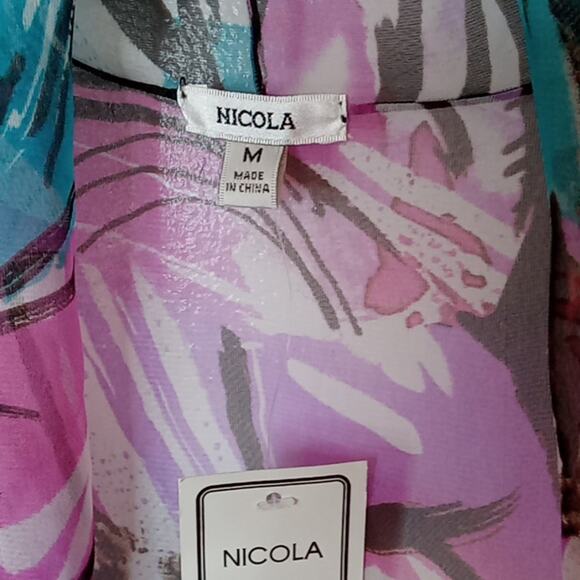 NWT Nicola Art to Wear Shrug. Size Medium. - Picture 2 of 7